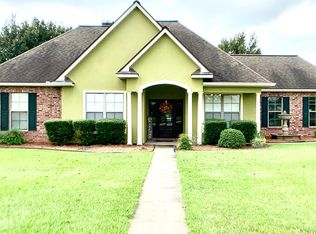108 Navajo Ln, Opelousas, LA 70570
