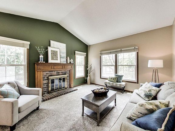 2nd image of 13949 Wellington Dr