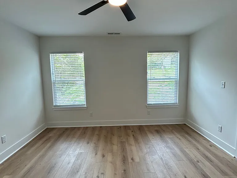 931 Old Lower Mill Rd — Photo 15