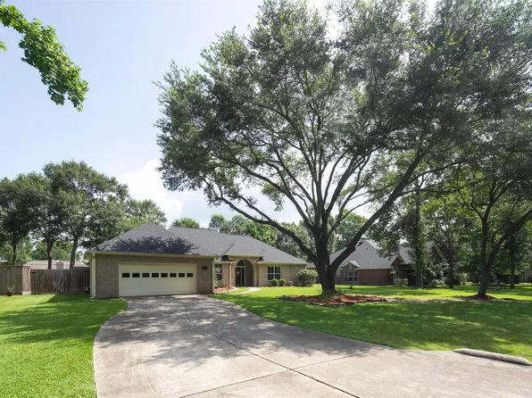 2452 Ripplewood Dr, Conroe, TX 77384
