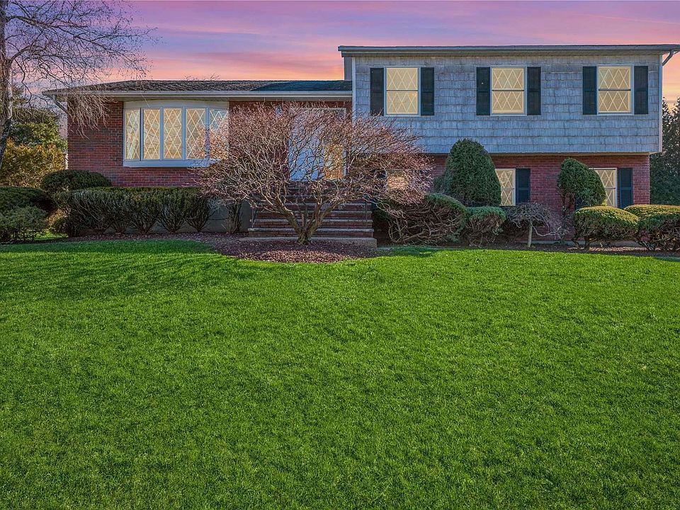 1st image of 12 Southward Avenue