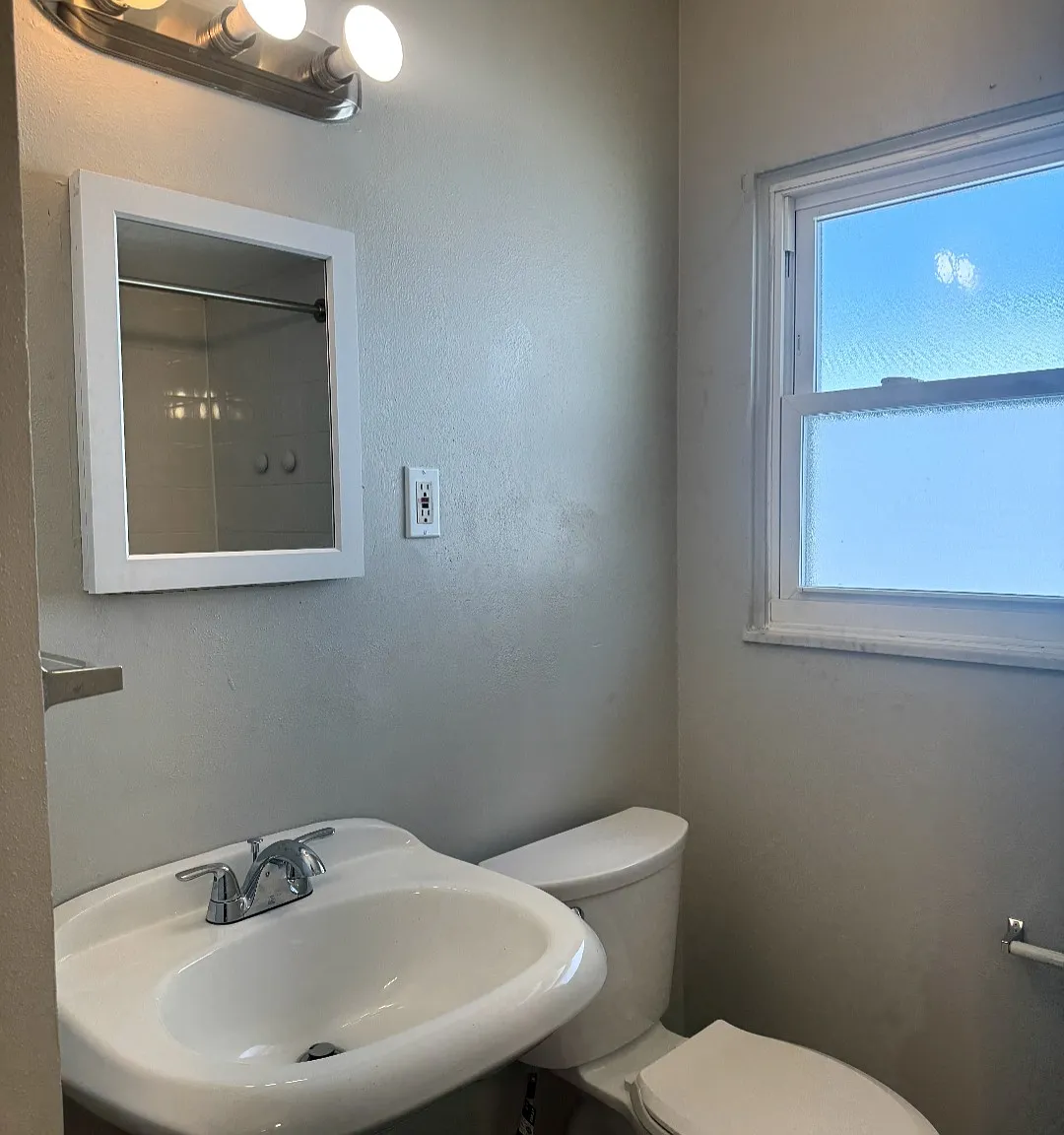 4 bed, 1124 sqft, $1,500 — Photo 4