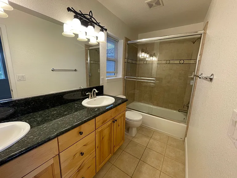 3720 Coastal St — Photo 14