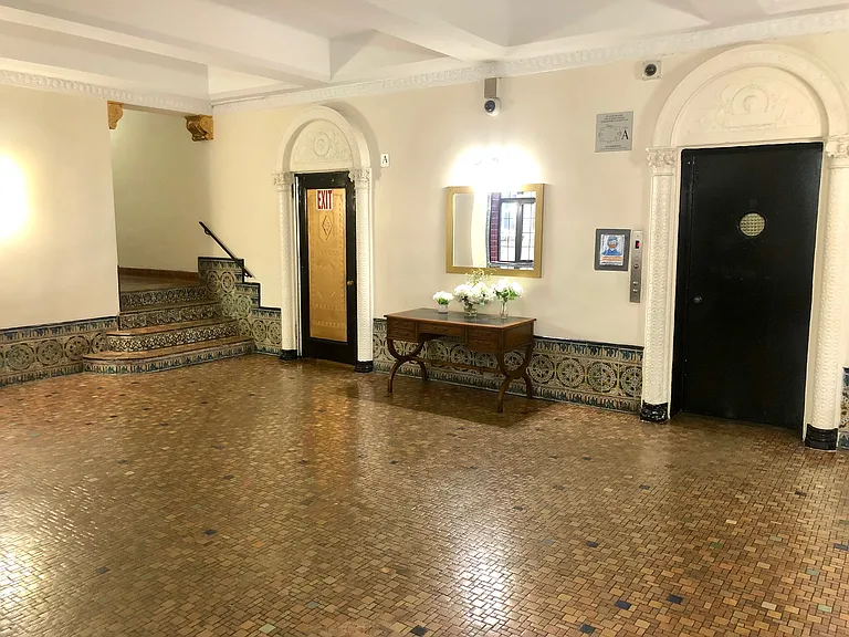 775 Riverside Dr #2A — Photo 8