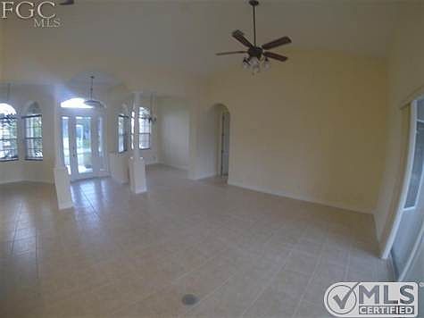 5th image of 4922 SW 25th Pl
