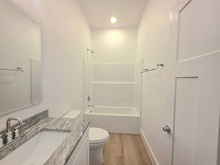3299 Bernath Dr — Photo 15