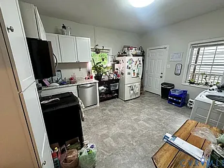 2 bed, 1320 sqft, $2,000 — Photo 2