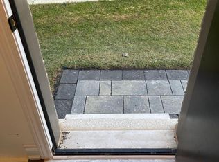 1305 Farmstead Dr #BASEMENT, Milton, ON L9E1K9