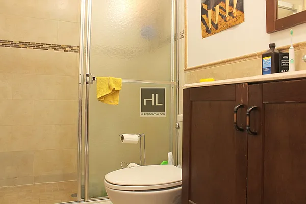 Rented by Highline Residential | media 22