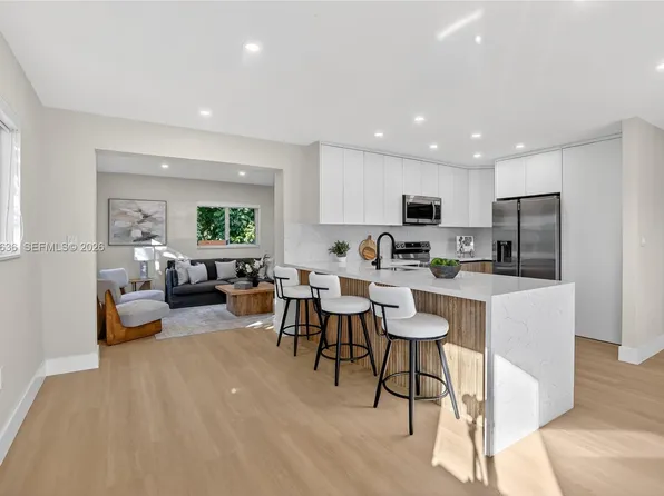 2805 NW 210th Ter, Miami Gardens, FL 33056