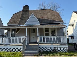 18761 Raymond St, Maple Heights, OH 44137