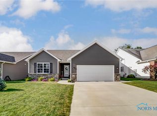 2191 Bluestone Dr, Findlay, OH 45840