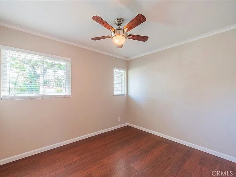 5125 W Crystal Ln — Photo 24