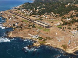 96 Nob Hill Rd, Whitethorn, CA 95589