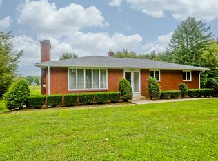 233 Lathrop St, South Hadley, MA 01075