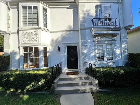 2nd image of 1236 N Crescent Heights Blvd #2
