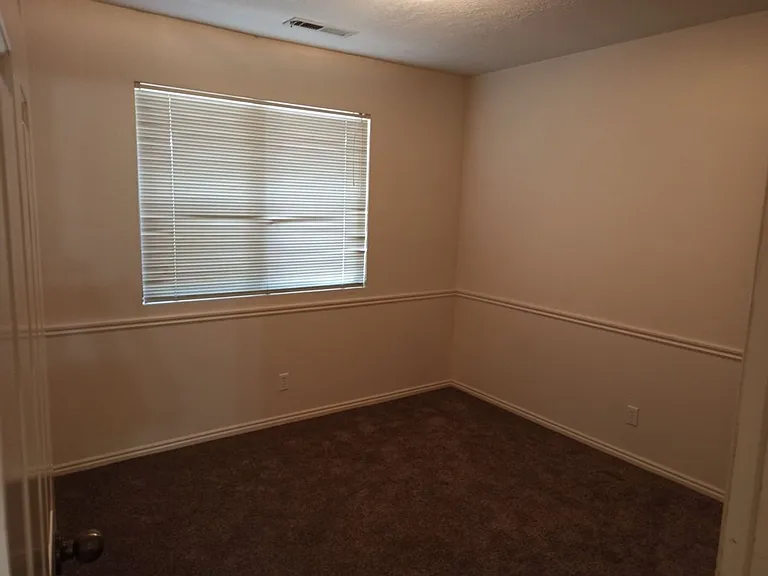 1075 N 1400 W #24 — Photo 5
