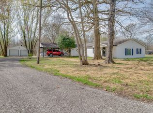 10875 Owens Chapel Rd, Springfield, TN 37172