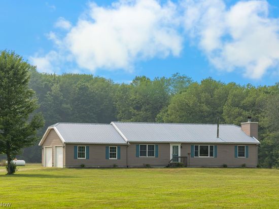 3749 Pymatuning Lake Rd, Andover, OH 44003