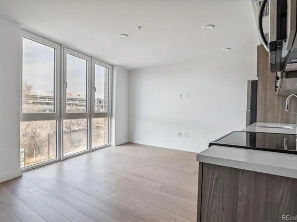 3575 Chestnut Place #805, Denver, CO 80216