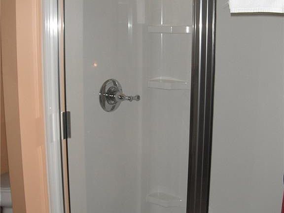 4th image of 6557 Holiday Valley Rd #113/115-2