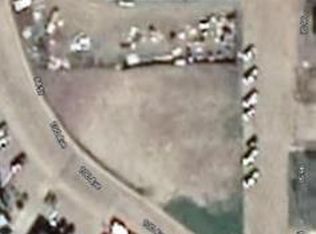 9810 96th St, Peace River, AB T8S1J3