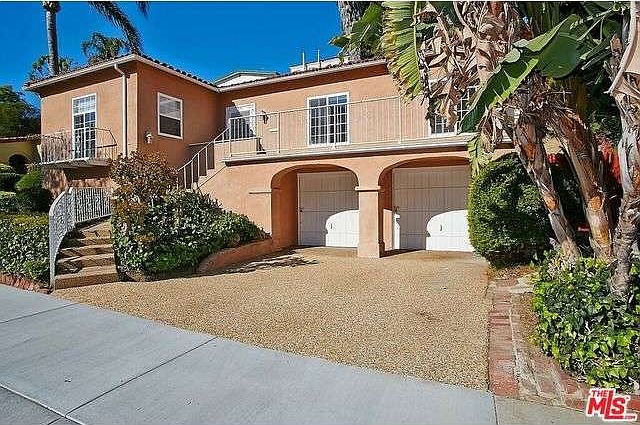 1st image of 3857 Fairway Blvd