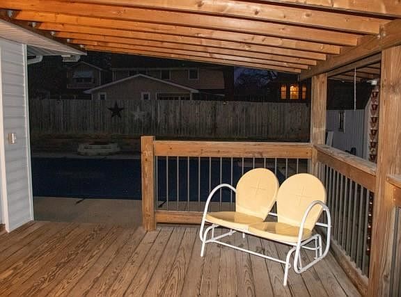 2nd image of 3401 S Leslie Ave
