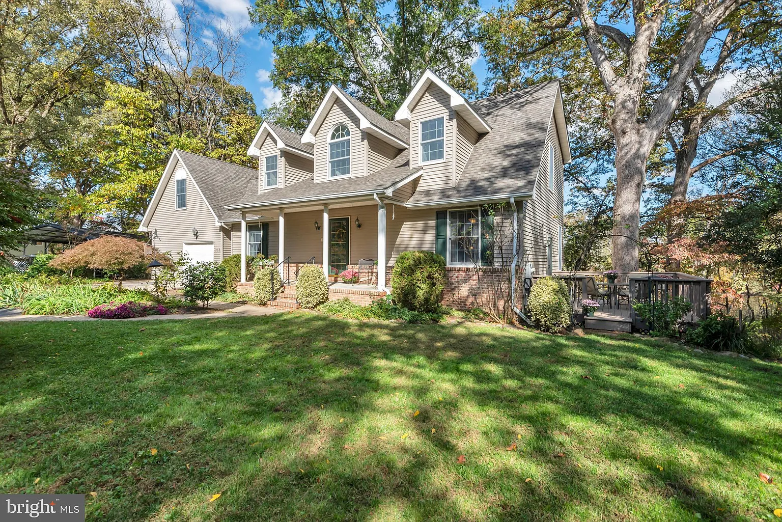 302 Rosin Dr photo 1