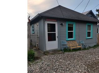 317 N Beacon St, Rockaway Beach, OR 97136