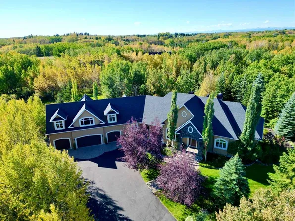 15 NE Welland Rise, Rocky View County, AB T3R 1L3