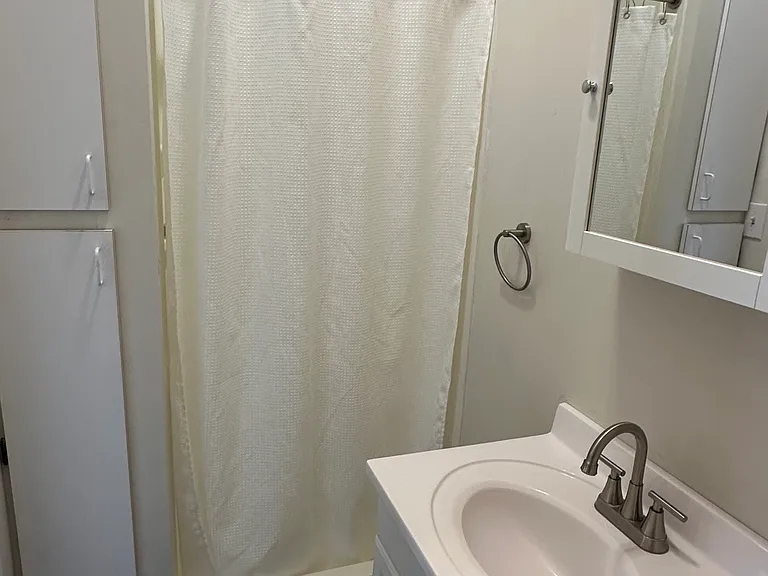 4237 Saint Clair Ave #1 — Photo 15