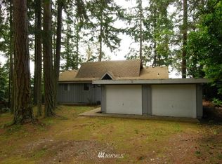 5175 Ponderosa Dr NE, Hansville, WA 98340