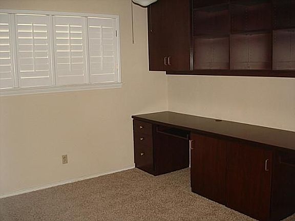 5th image of 816 Cypress Dr