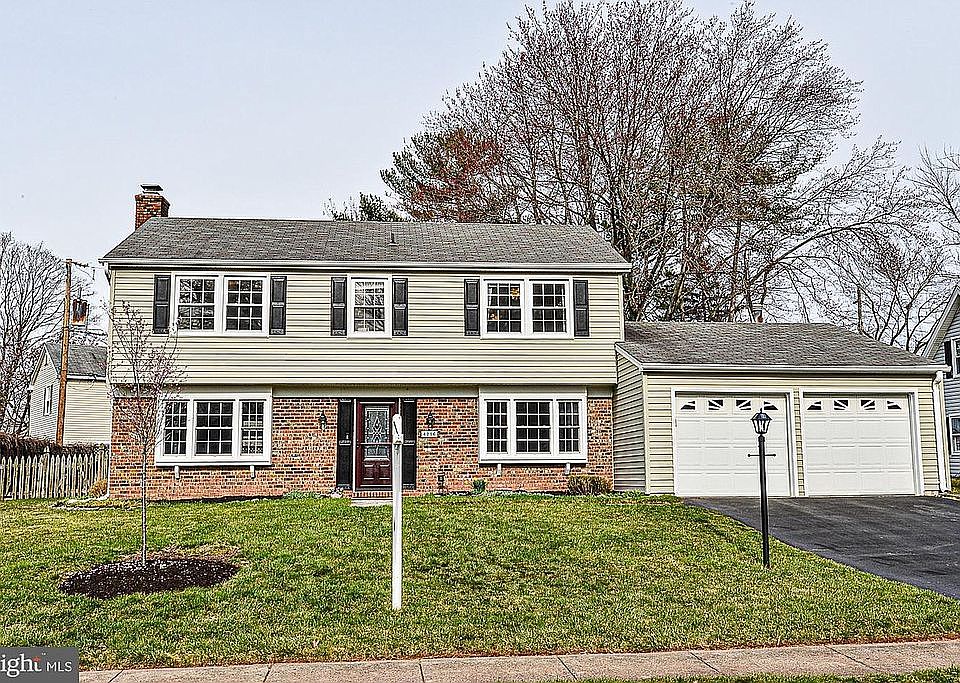1st image of 4216 Peakview Ct