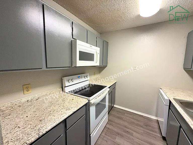 219 Fry St #6 — Photo 9