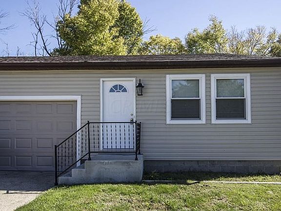 2nd image of 5800-5802 Stormcroft Ave