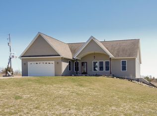 22154 B Dr S, Marshall, MI 49068