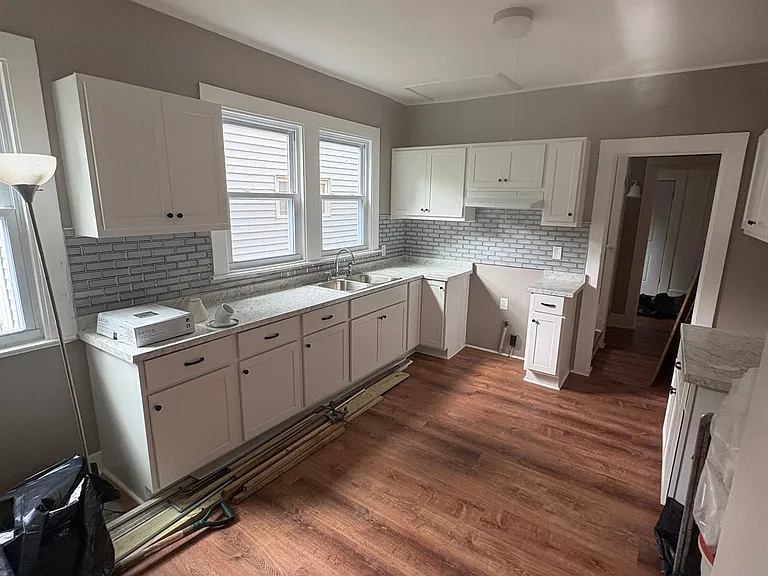 678 Genesee St #678 — Photo 6