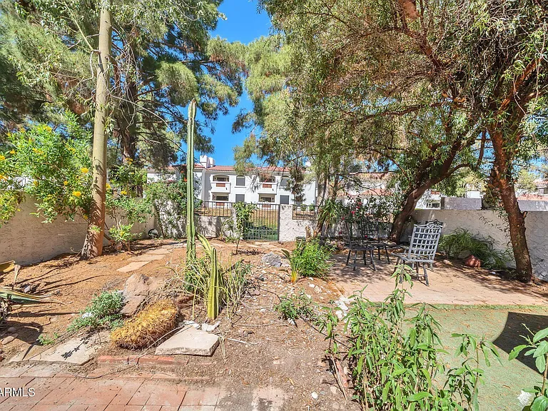 7368 E Pleasant Run — Photo 37