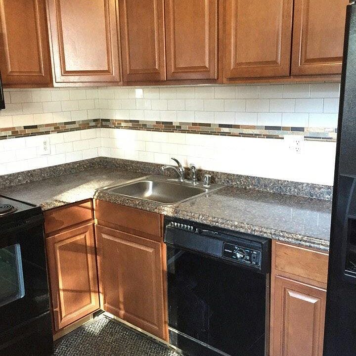 Newly Remodeled Kitchen featuring backsplash