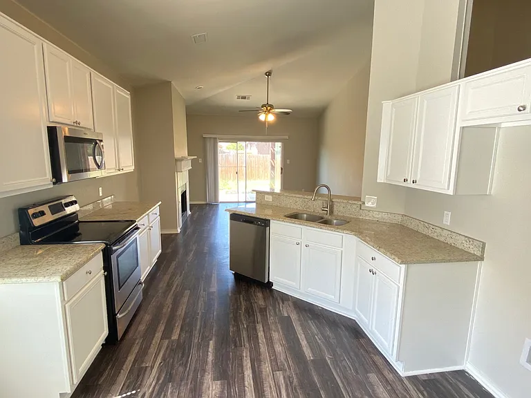 5048 Caraway Dr — Photo 12