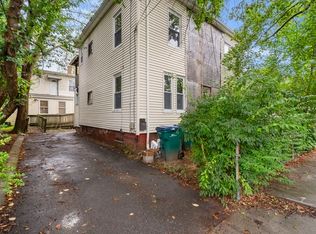 94-96 Flint St, Lynn, MA 01905