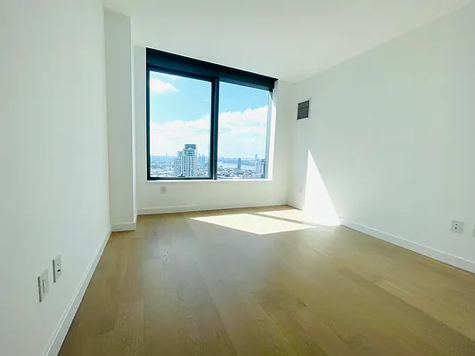 Rented by Oxford Property Group | media 23