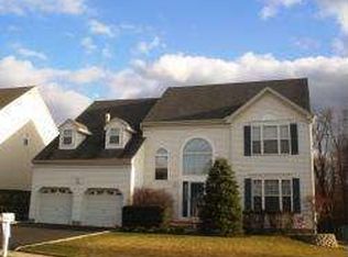 39 Bluebird Way, Raritan, NJ 08869