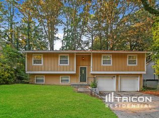 2574 Northbrook Rd, Snellville, GA 30039