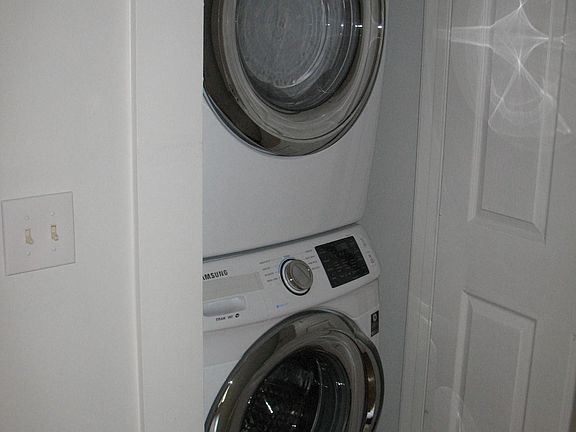 stackable washer/dryer
