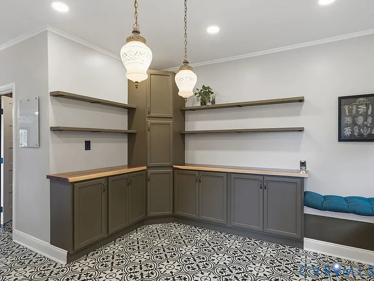 1309 N 20th St — Photo 24