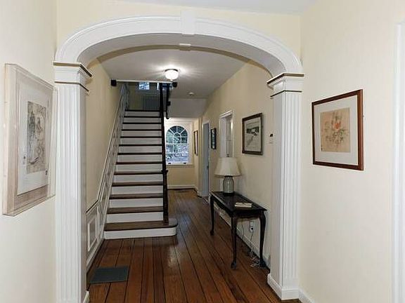 Gracious Entrance Foyer