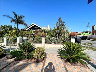 1602 Pine Ave, Long Beach, CA, 90813